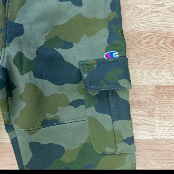 NWT Champion Camo Caro pants - Picture 4 of 4